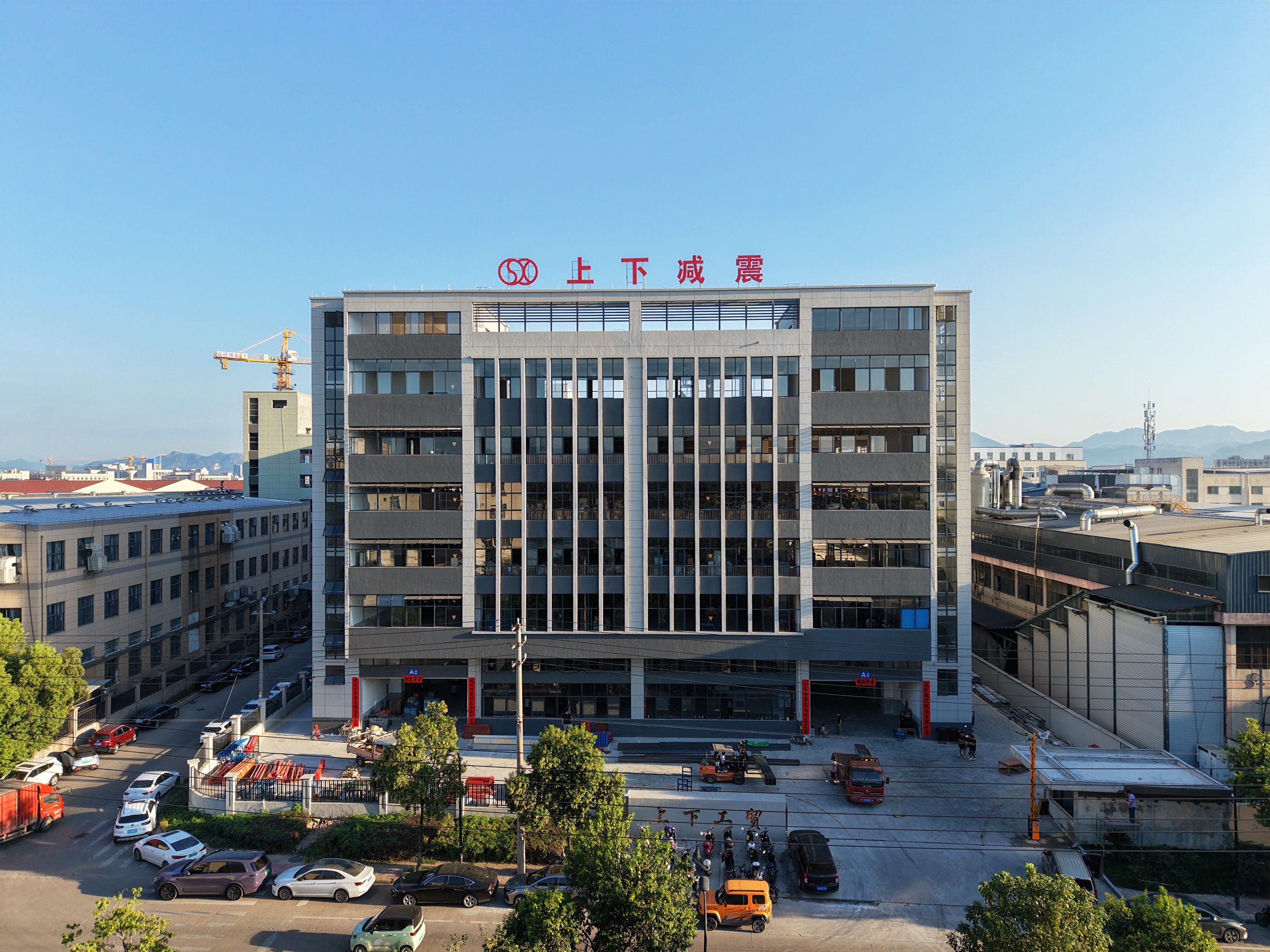 An ndéanfaidh Brandaí na Síne Léim Eile Faoi Bheartas Saor ó Víosaí? Glacann Ár gCuideachta Táirgí Croí go Motospring 2026 chun Margadh Oirthear na hEorpa a Urghabháil